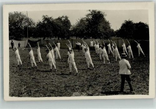 8913 Ottenbach 1929 Foto AK Sportplatz Gymnasitk Ort handschriftlich