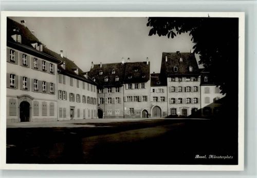 4000 Basel Bâle - Münsterplatz