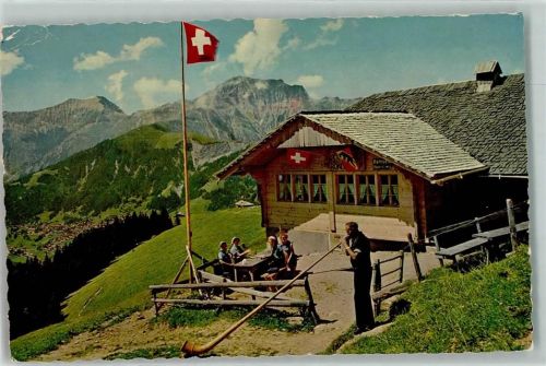Bonderalp Gebrauchsspuren Fahne Terrasse Alphorn Adelboden Albristhorn Gsür