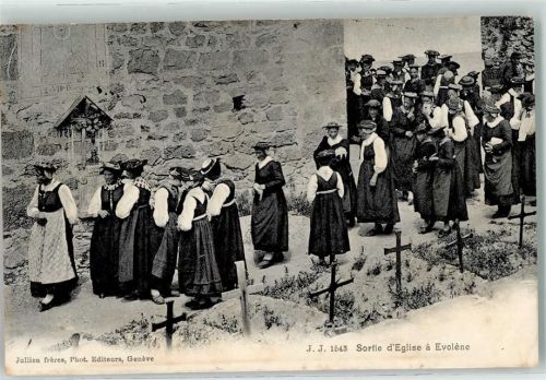 1983 Evolène 1905 - Sortie d Eglise