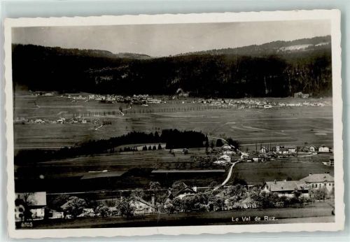 2000 Neuchâtel Neuenburg - Le Val de Ruz