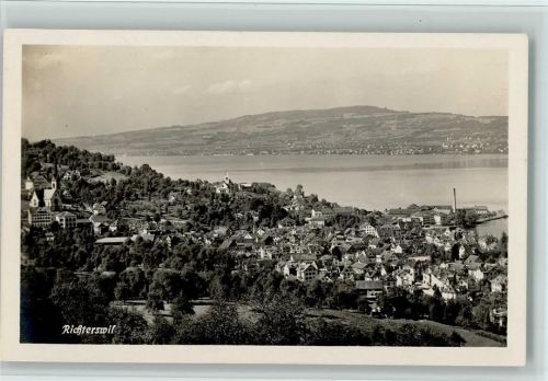 8805 Richterswil 1924 - Nr. 7516 a Verlag Guggenheim, Vue generale, gute Erhaltung AK