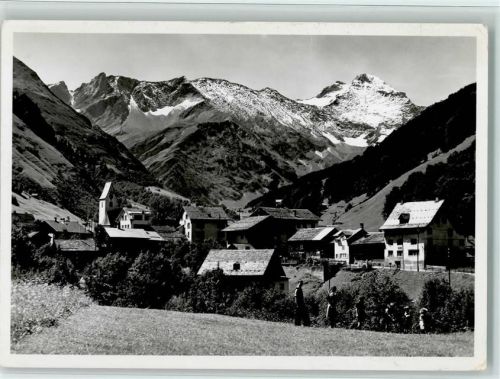 8767 Elm - mit Hausstock und Ruchwichlenberg