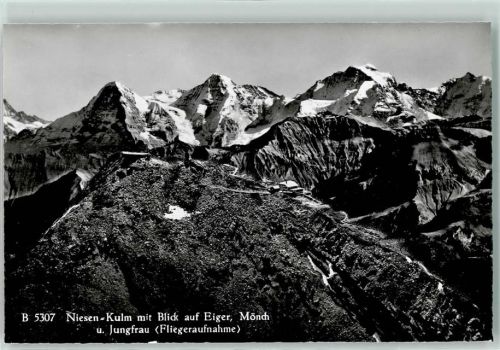 Niesen Gebrauchsspuren Fliegeraufnahme Eiger Mönch Jungfrau