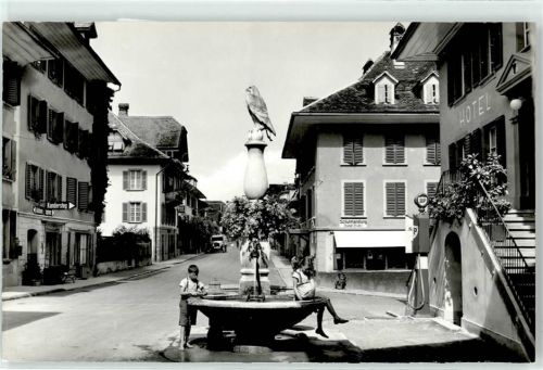 3714 Frutigen - Dorfplatz Adlerbrunnen Hotel