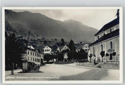6370 Stans - Dorfplatz mit Winkelrieddenkmal