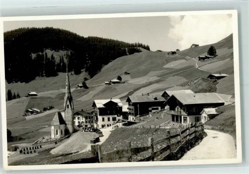 7246 St. Antönien - Platz und Kreuzberg