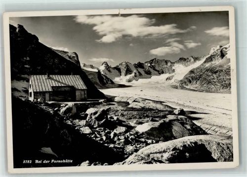 Fornohütte Gebrauchsspuren Felsen Hüttenstempel