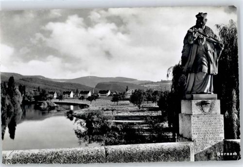 4143 Dornach - Blick von Brücke, Denkmal