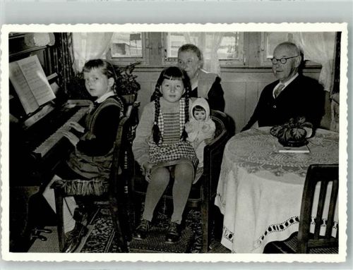 9545 Wängi 1937 Privatfoto KEINE AK Ort handschriftlich Familienfoto Weihnachten Klavier