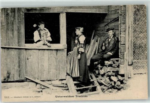 6370 Stans - Unterwaldner Trachten