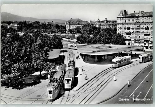 8000 Zürich - Bellvueplatz Trams Nr 2 und 10