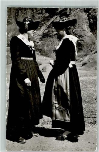 1983 Evolène Gebrauchsspuren Le Costume d Herens