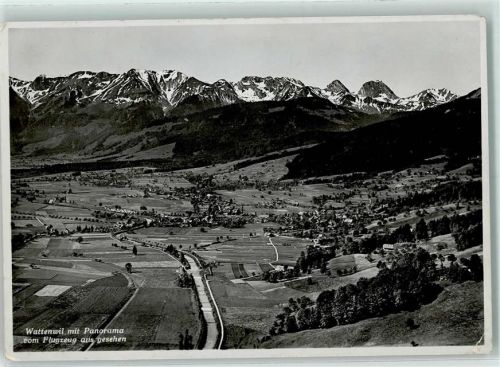 3665 Wattenwil Gebrauchsspuren mit Panorama vom Flugzeug aus gesehen