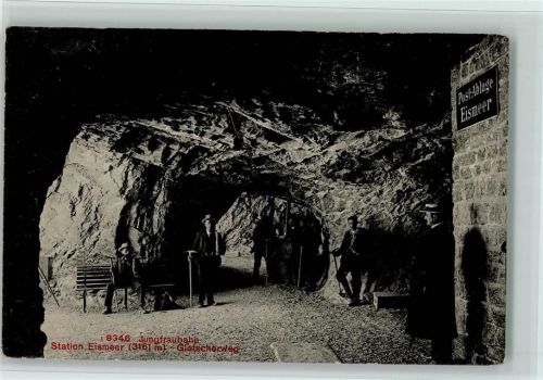 Eismeer Jungfraubahn - Station Eismeer Gletscherweg