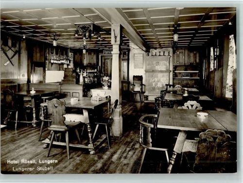 6078 Lungern - Hotel Rössli, Lungerer Stubell Innenaufnahme Kachelofen