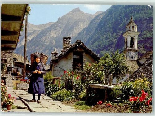 6637 Sonogno - Kirche Bauernfrau mit Rückentrage
