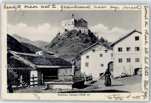 7553 Tarasp - 1927, Schloss Tarasp, Brunnen, Bäuerin