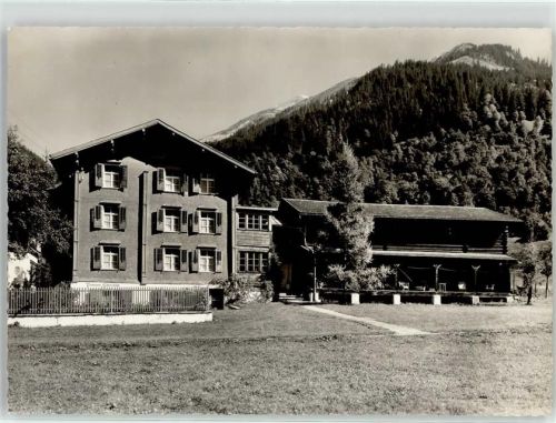7250 Klosters - Pension Haus Raetia