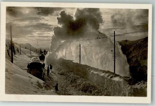 Bernina Winter Eisenbahn Berninabahn Schneeschleuder