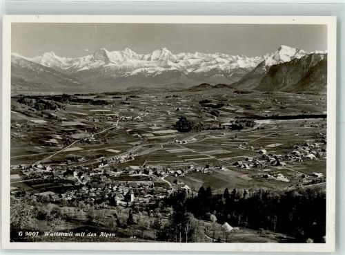 3665 Wattenwil Gebrauchsspuren Wattenwil mit den Alpen