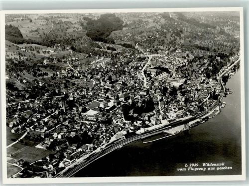 8820 Wädenswil - Fliegeraufnahme
