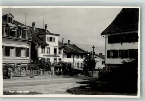8627 Grüningen 1945 Foto AK Binzikon