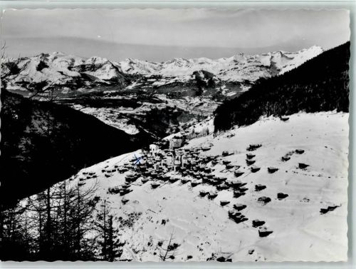 3961 St-Luc - Au fond Les Alpes Bernoises Winter