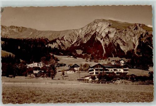 3775 Lenk im Simmental - Bad und Bellevue