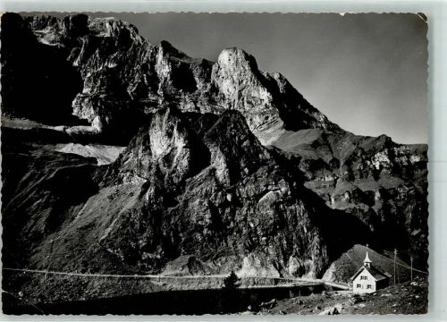 Bannalpsee - Bergkapelle mit Wallenstöcke