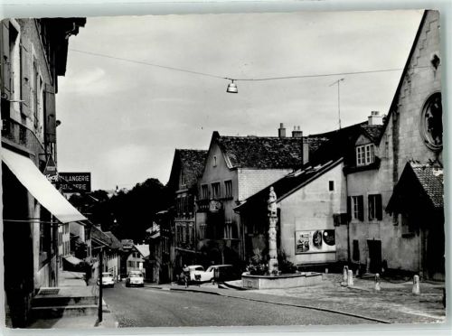 2017 Boudry Gebrauchsspuren Nasenschild Boulangery Pattisserie Oldtimer