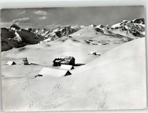 Tannalp - Winter Berghaus Erzegg Berner Alpen