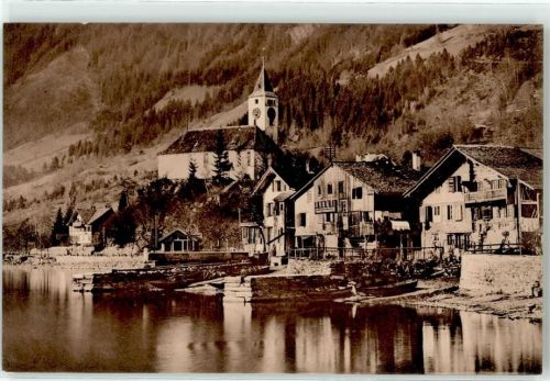 3855 Brienz BE - Blick zur Kirche