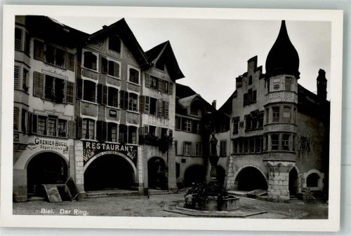 2500 Biel/Bienne 1938 Foto AK Gasthaus Wein und Bier Denkmal Brunnen Der Ring