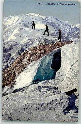 Rhonegletscher - Eisgrotte im Rhonegletscher