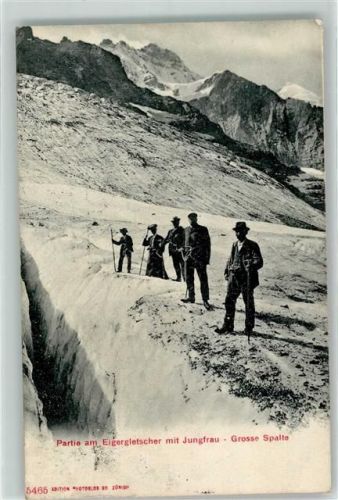 3823 Eigergletscher 1907 - Wandergruppe an der grossen Spalte