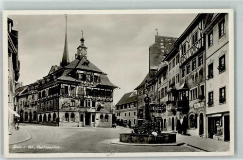 8260 Stein am Rhein - Rathausplatz Brunnen