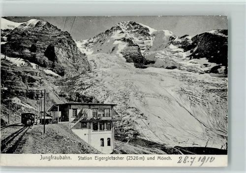 Jungfraubahn - Station Eigergletscher und Mönch