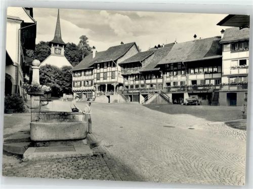 3177 Laupen BE - Brunnen Kirche Straße