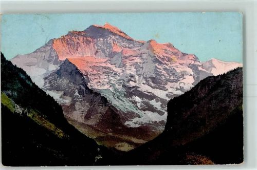 Jungfrau BE - beim Alpenglühen