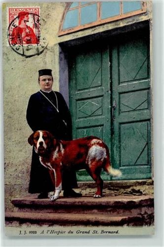 Hospiz Großer Sankt Bernhard Pass - Mönch mit Bernhardiner Hund