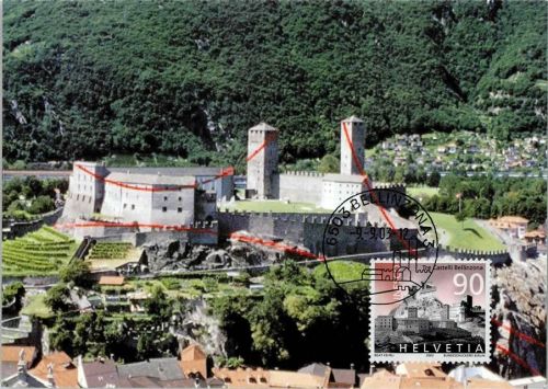 6500 Bellinzona - Tre castelli mit 90 Rappen Briefmarke