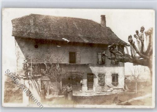 Altes Haus französiche Schweiz Motiv Schweiz