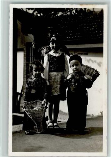 6900 Lugano - Tessiner Kinder mit Körben