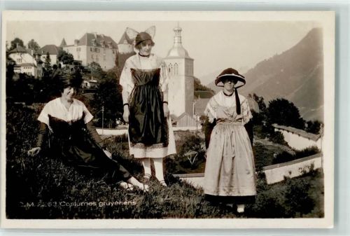 1663 Gruyères - Tracht