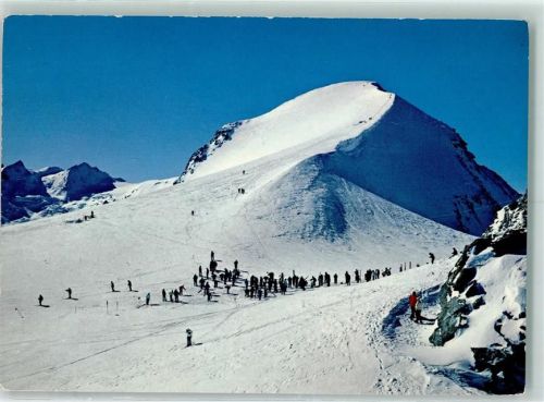 Piz Corvatsch - Am Bergrestaurant Corvatsch Piz Murtel Corvatschgrat Winter Skifahrer