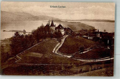 3235 Erlach Gebrauchsspuren Schloss