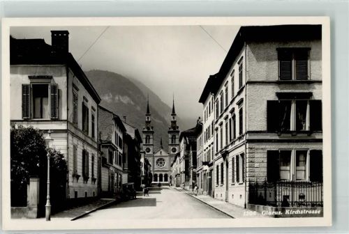 8750 Glarus - Kirchstraße Oldtimer