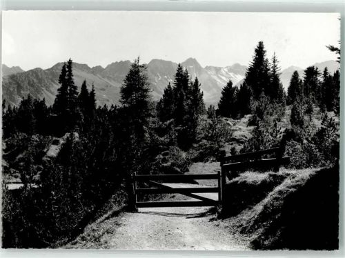 7050 Arosa - Am Weg zum roten Tritt