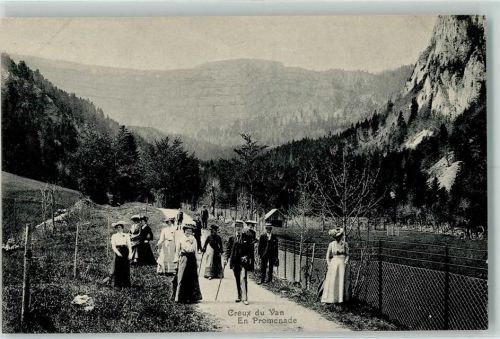 2105 Creux du Van Travers - En Promenade